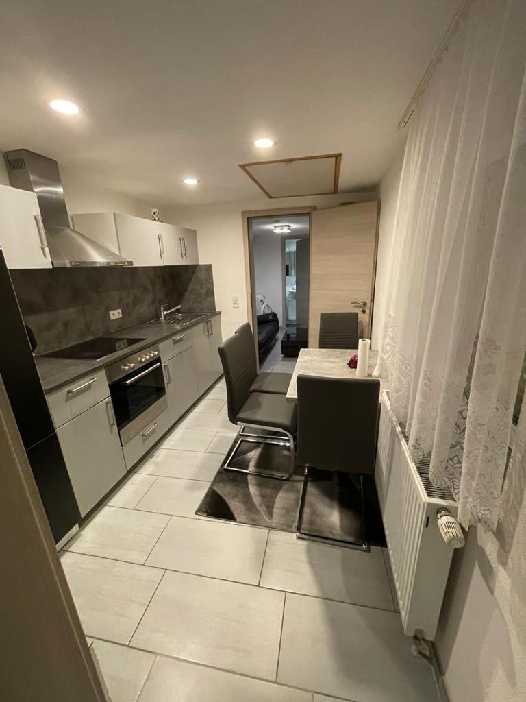 Apisha Apartement เคียร์ชไฮม์ อุนเทอร์ เท็ค ภายนอก รูปภาพ