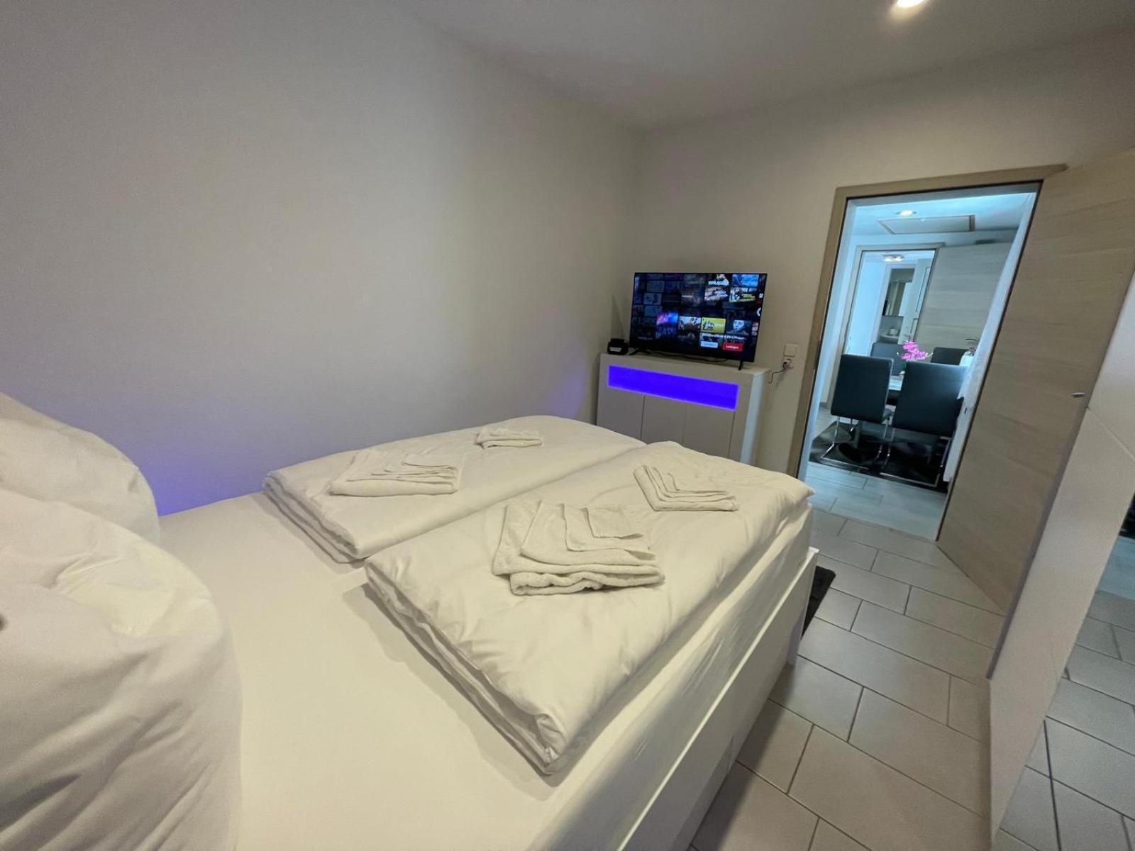 Apisha Apartement เคียร์ชไฮม์ อุนเทอร์ เท็ค ภายนอก รูปภาพ
